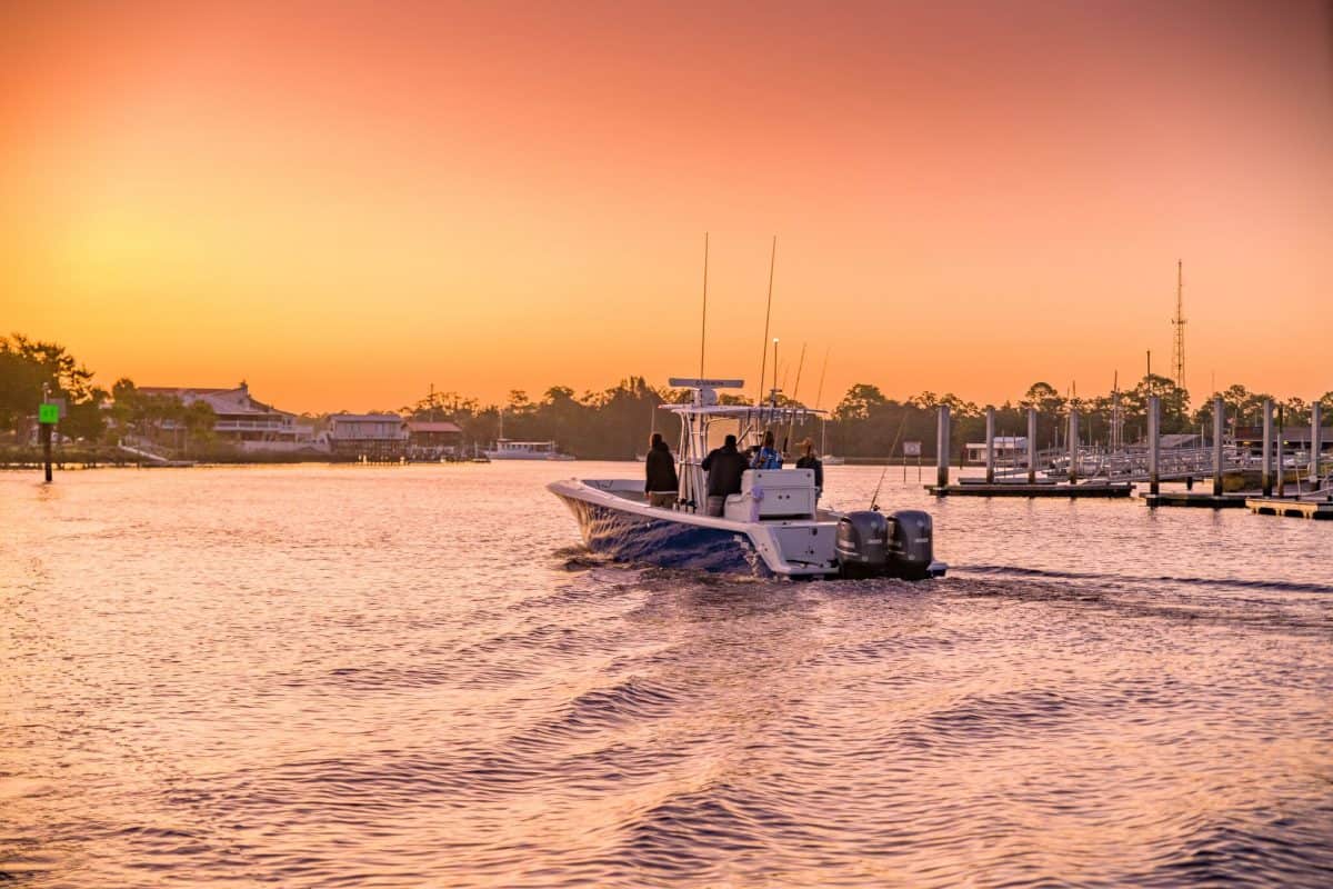 Boat Rental Steinhatchee Marina at Deadman Bay